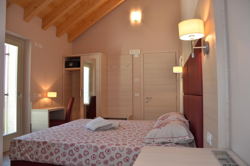 Bed and Breakfast Malga Zebari Velo Veronese Pokój zdjęcie